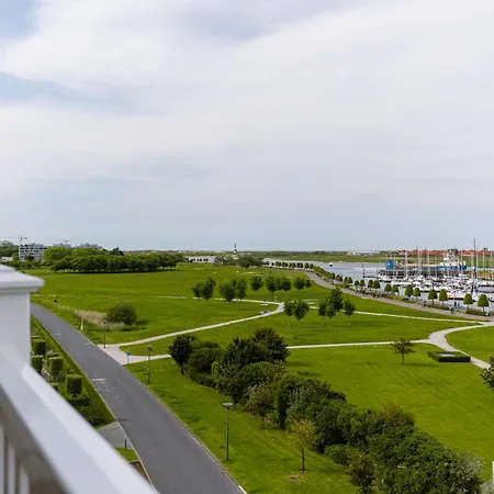 Seaholiday Met Zicht Op De Jachthaven Apartmán